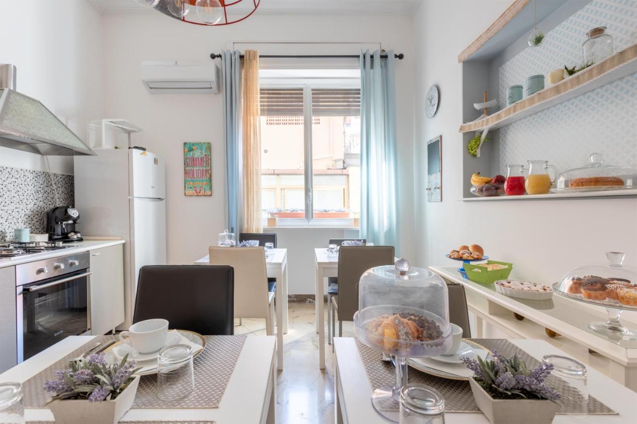 Massimocentro Acomodação com café da manhã  3*
